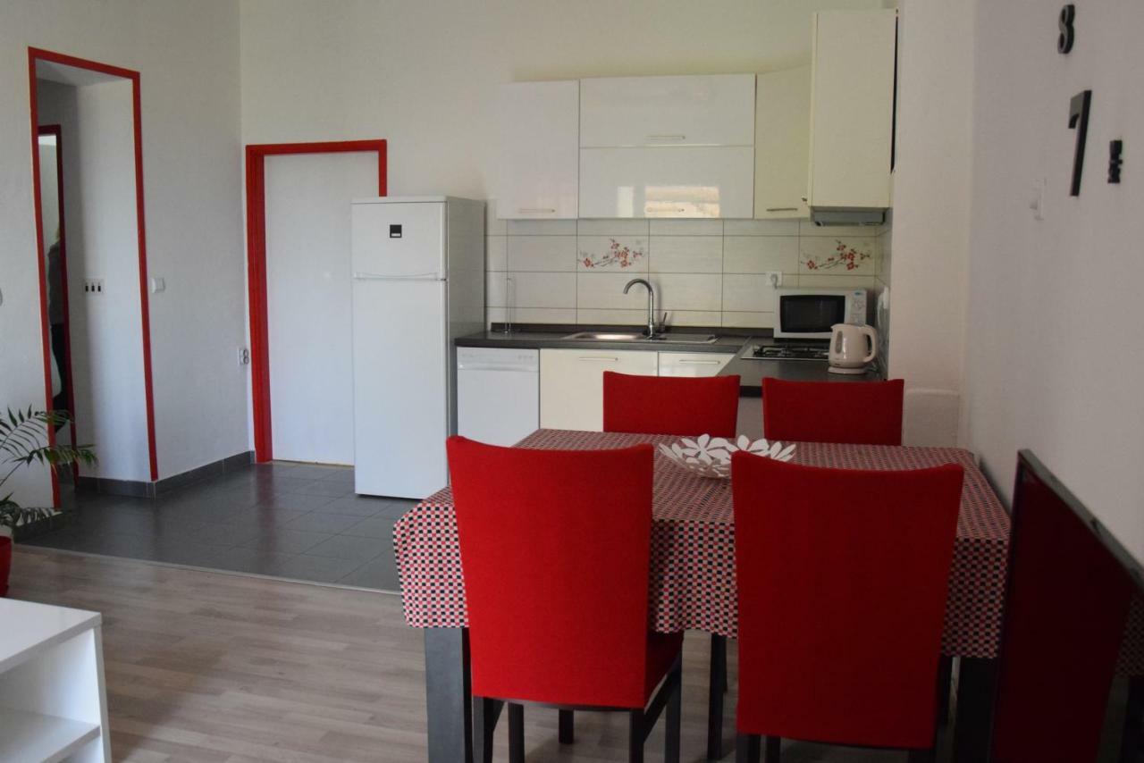 Apartman Ana Apartment Sali Exterior photo