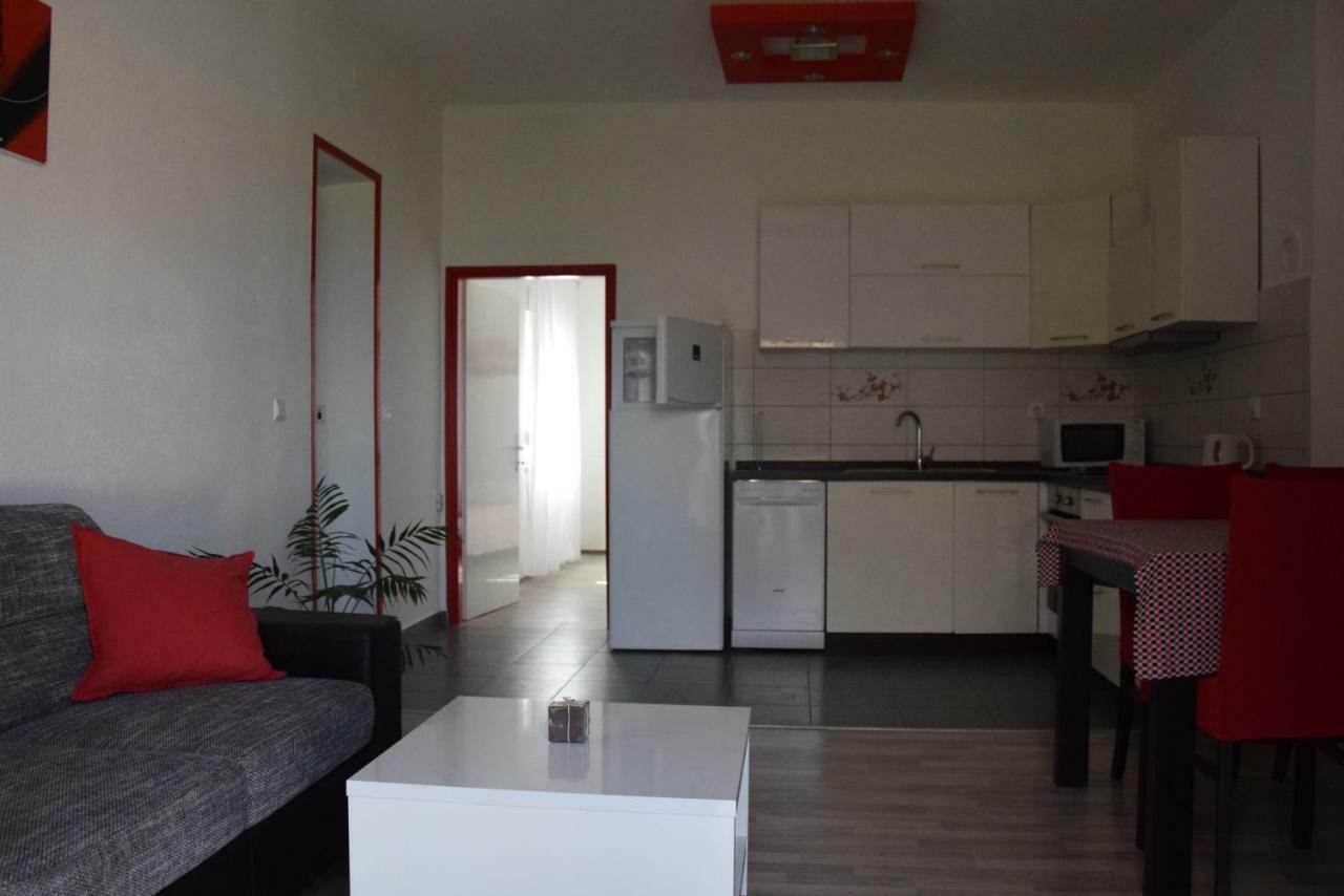 Apartman Ana Apartment Sali Exterior photo
